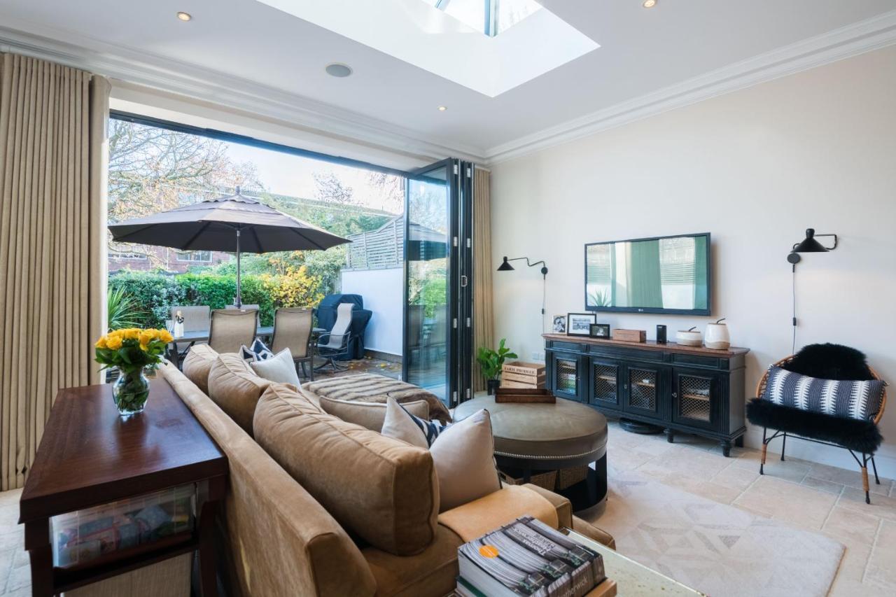 Breathtaking Putney Home With Gorgeous Garden Ричмонд Экстерьер фото