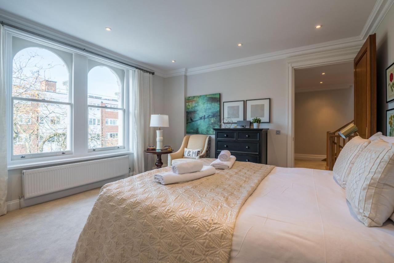 Breathtaking Putney Home With Gorgeous Garden Ричмонд Экстерьер фото