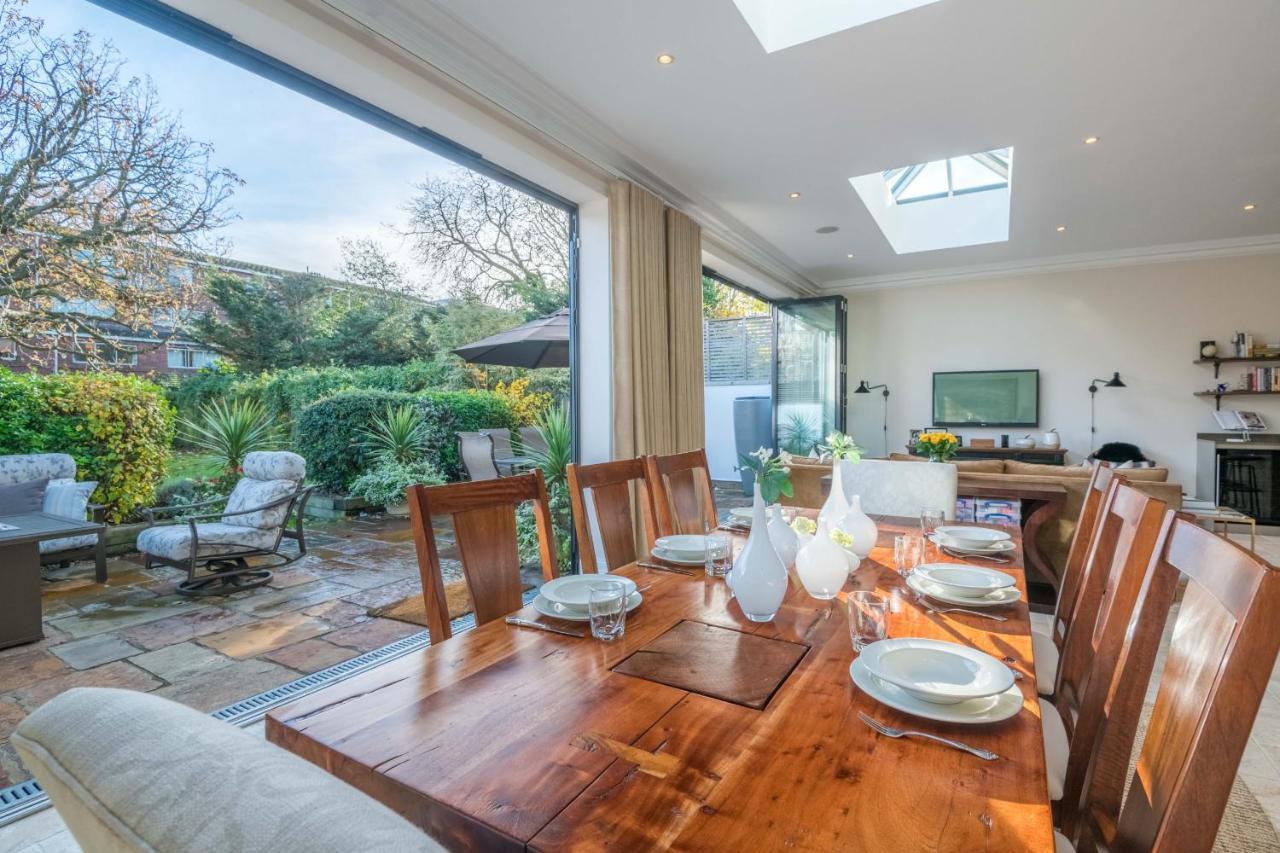 Breathtaking Putney Home With Gorgeous Garden Ричмонд Экстерьер фото
